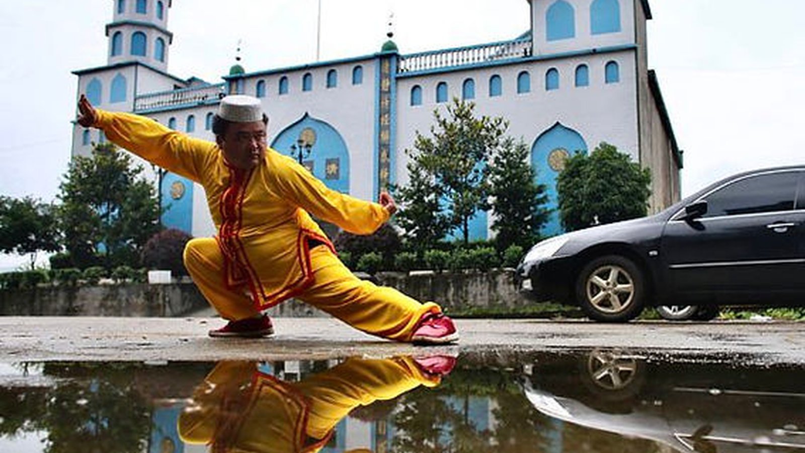 Wuzhong: Martial Arts, the Grand Mosque & The Halal Night Market